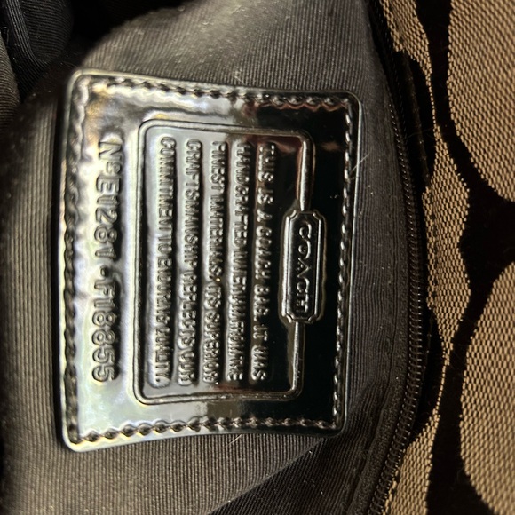 Coach purse - Picture 4 of 4